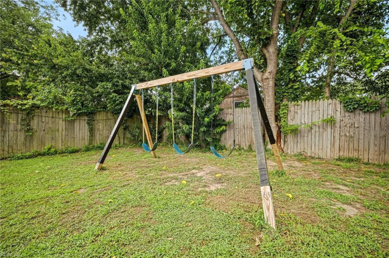 Photo 46 of 48 residential for sale in Chesapeake virginia Photo 46 of 48 residential for sale in Chesapeake virginia