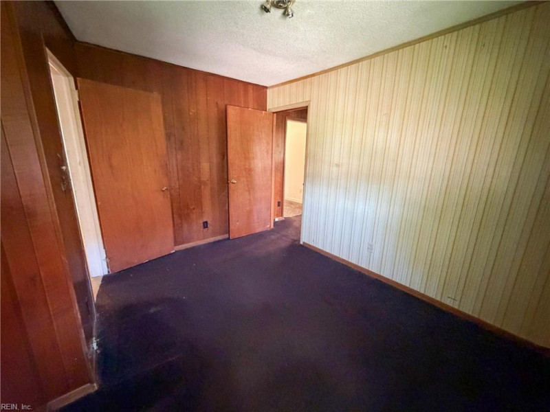 Photo 14 of 17 residential for sale in Norfolk virginia