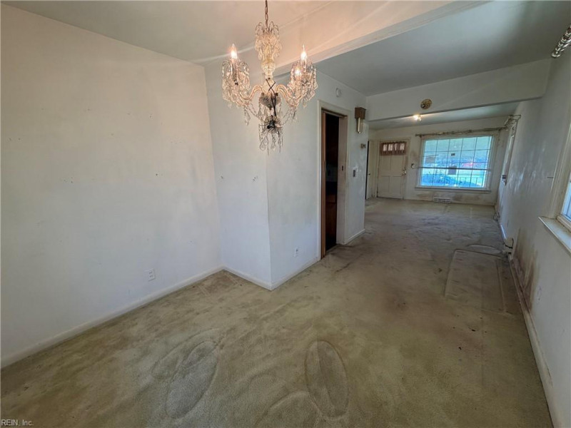 Photo 8 of 17 residential for sale in Norfolk virginia