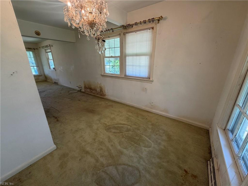 Photo 9 of 17 residential for sale in Norfolk virginia