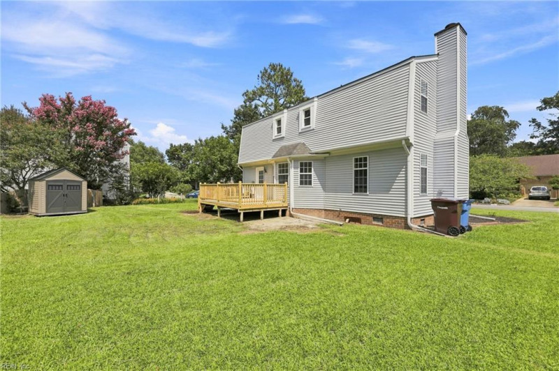 Photo 17 of 43 residential for sale in Chesapeake virginia