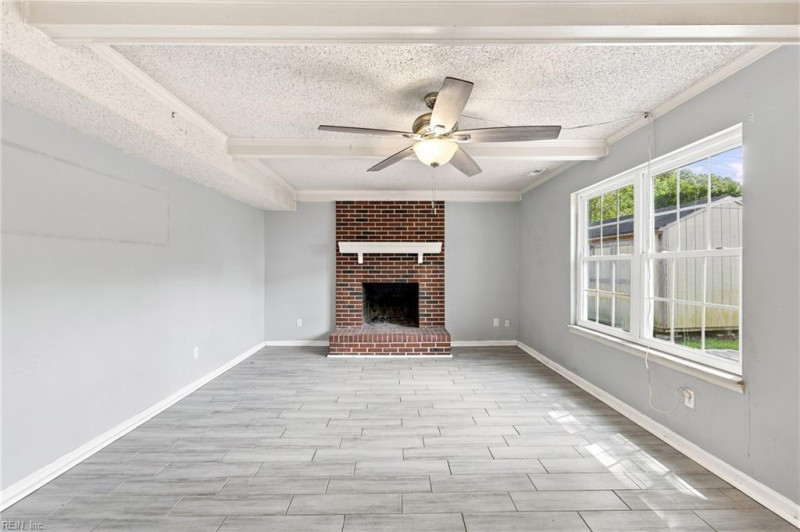 Photo 21 of 50 residential for sale in Virginia Beach virginia