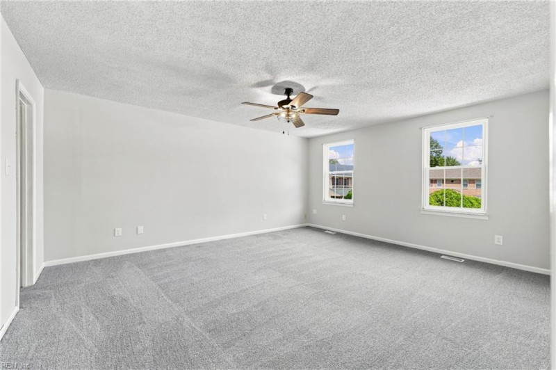 Photo 27 of 50 residential for sale in Virginia Beach virginia