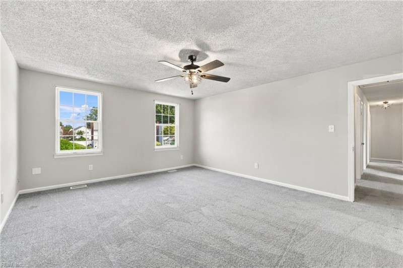 Photo 34 of 50 residential for sale in Virginia Beach virginia