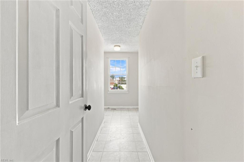 Photo 36 of 50 residential for sale in Virginia Beach virginia