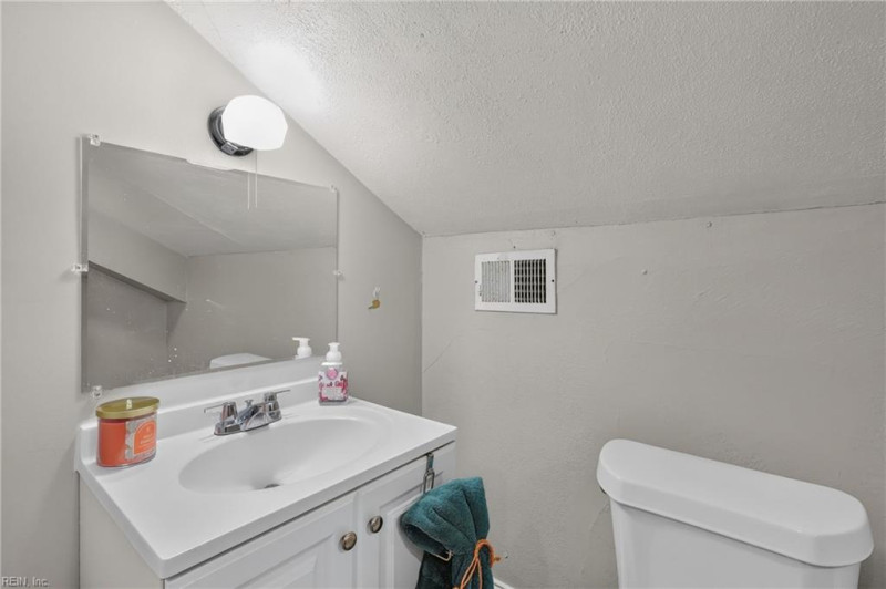 Photo 35 of 47 residential for sale in Norfolk virginia Photo 35 of 47 residential for sale in Norfolk virginia