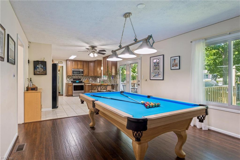 Photo 18 of 50 residential for sale in Newport News virginia