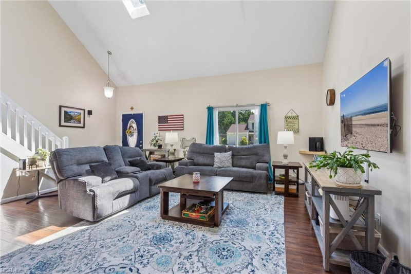 Photo 6 of 50 residential for sale in Newport News virginia