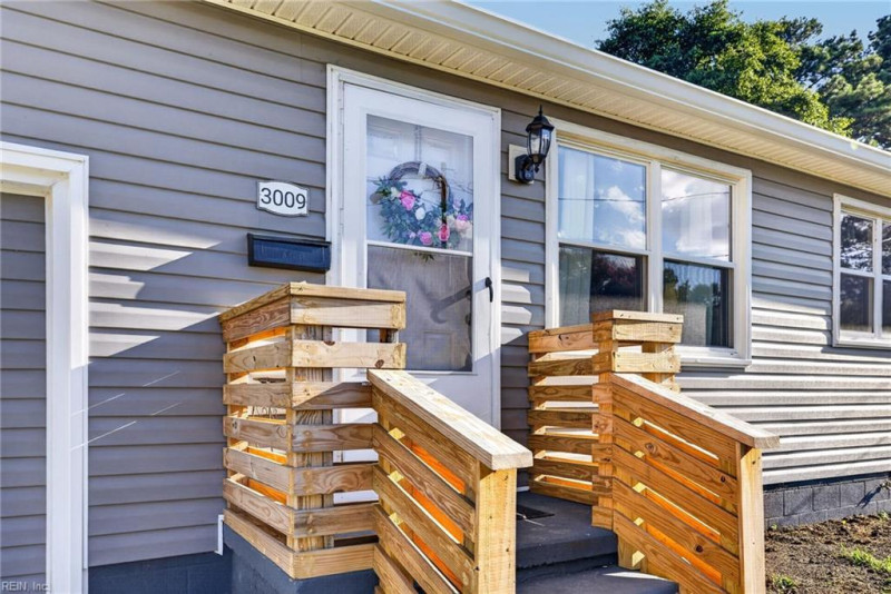 Photo 1 of 26 residential for sale in Norfolk virginia
