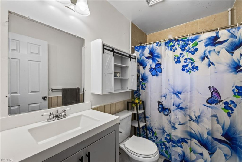 Photo 10 of 26 residential for sale in Norfolk virginia