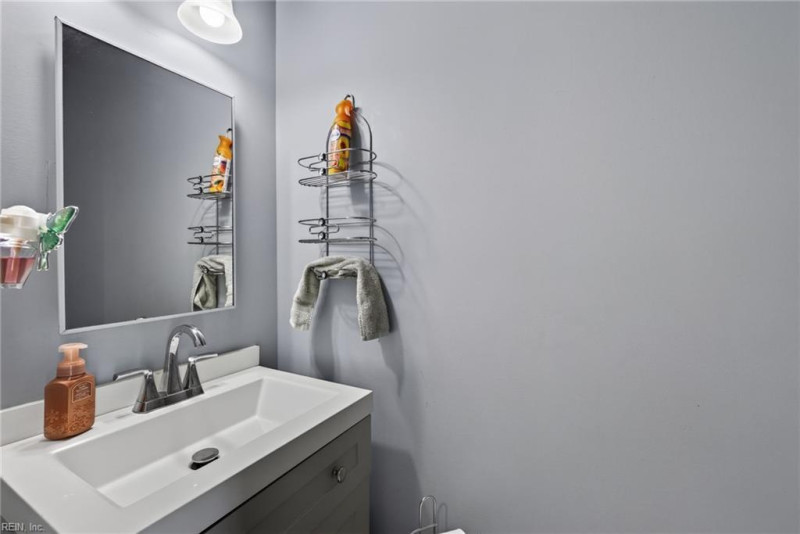 Photo 19 of 26 residential for sale in Norfolk virginia
