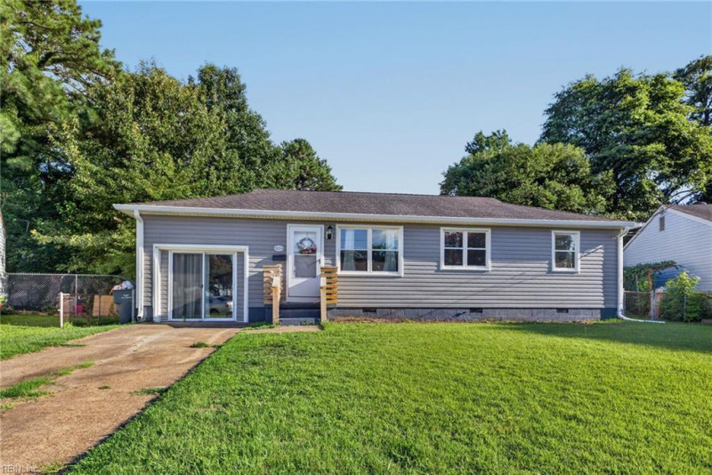 Photo 2 of 26 residential for sale in Norfolk virginia