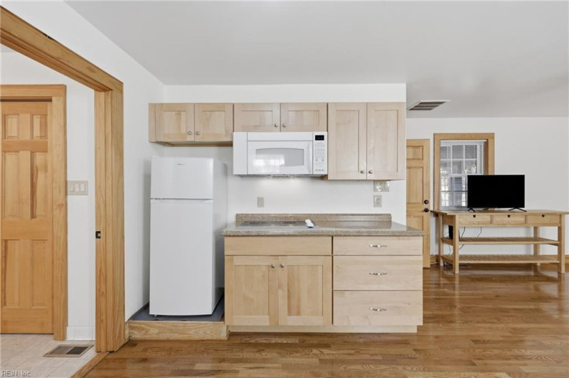 Photo 36 of 49 residential for sale in Virginia Beach virginia