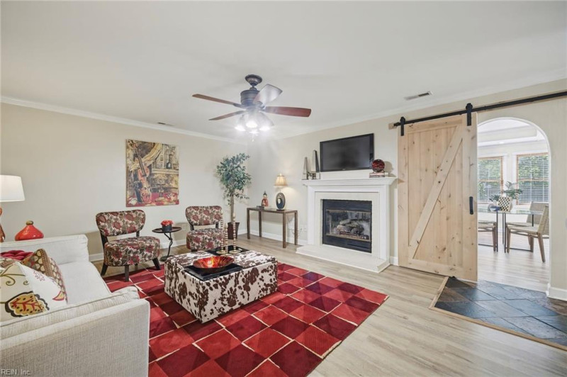 Photo 19 of 50 residential for sale in Virginia Beach virginia