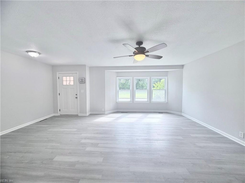 Photo 3 of 36 residential for sale in Hampton virginia Photo 3 of 36 residential for sale in Hampton virginia