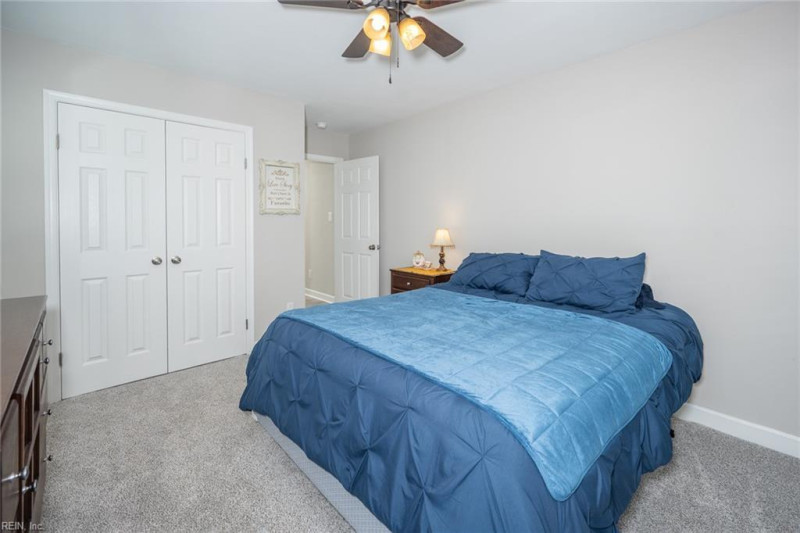 Photo 15 of 27 residential for sale in Chesapeake virginia