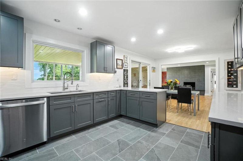 Photo 3 of 44 residential for sale in Suffolk virginia Photo 3 of 44 residential for sale in Suffolk virginia