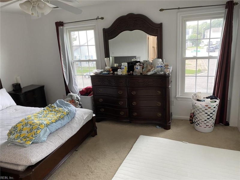 Photo 5 of 12 residential for sale in Virginia Beach virginia