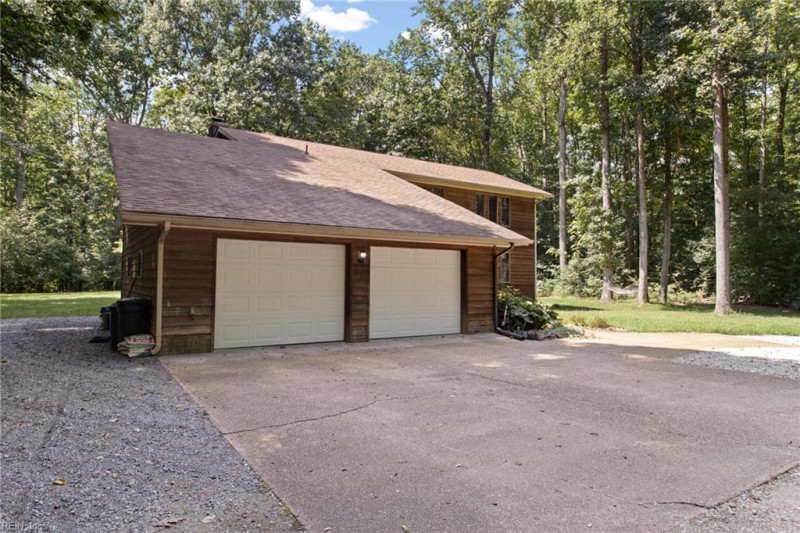 Photo 3 of 50 residential for sale in Gloucester County virginia Photo 3 of 50 residential for sale in Gloucester County virginia