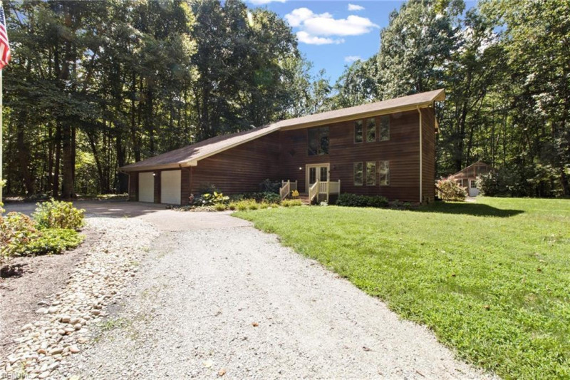 Photo 4 of 50 residential for sale in Gloucester County virginia Photo 4 of 50 residential for sale in Gloucester County virginia