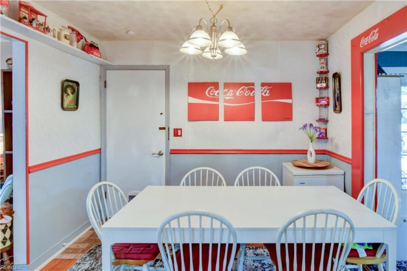Photo 14 of 45 residential for sale in Chesapeake virginia