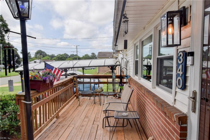 Photo 5 of 45 residential for sale in Chesapeake virginia