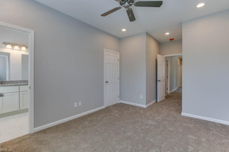 Photo 33 of 36 residential for sale in Norfolk virginia Photo 33 of 36 residential for sale in Norfolk virginia