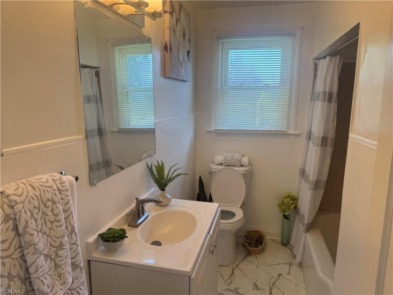 Photo 4 of 6 residential for sale in Norfolk virginia Photo 4 of 6 residential for sale in Norfolk virginia
