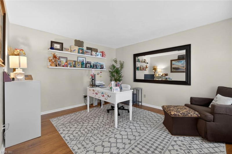 Photo 15 of 35 residential for sale in Virginia Beach virginia