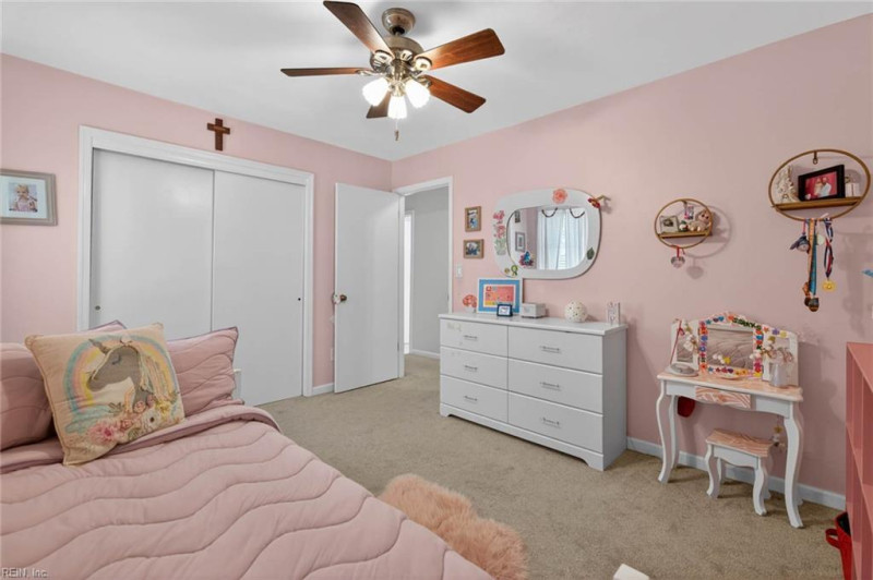 Photo 18 of 35 residential for sale in Virginia Beach virginia
