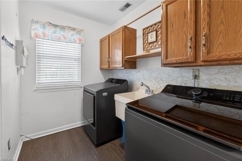 Photo 28 of 35 residential for sale in Virginia Beach virginia