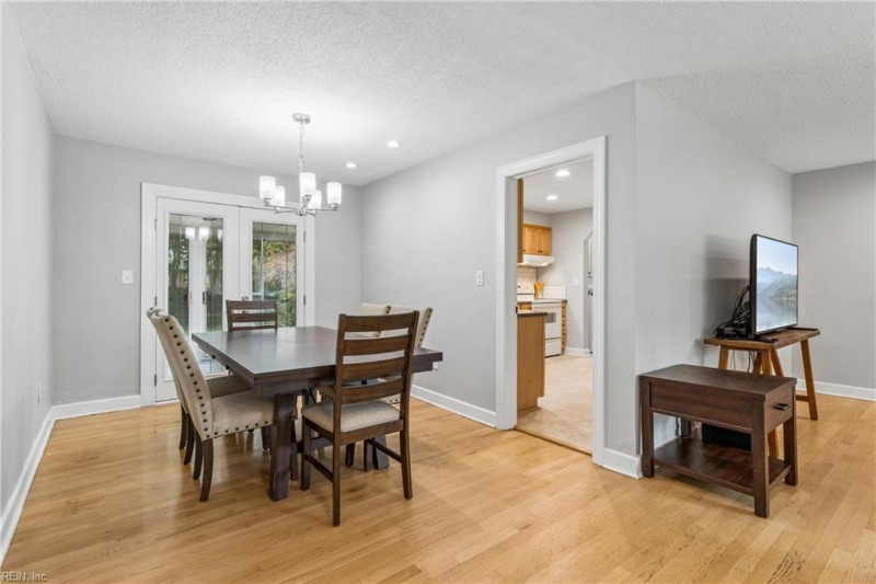 Photo 10 of 47 residential for sale in Norfolk virginia Photo 10 of 47 residential for sale in Norfolk virginia