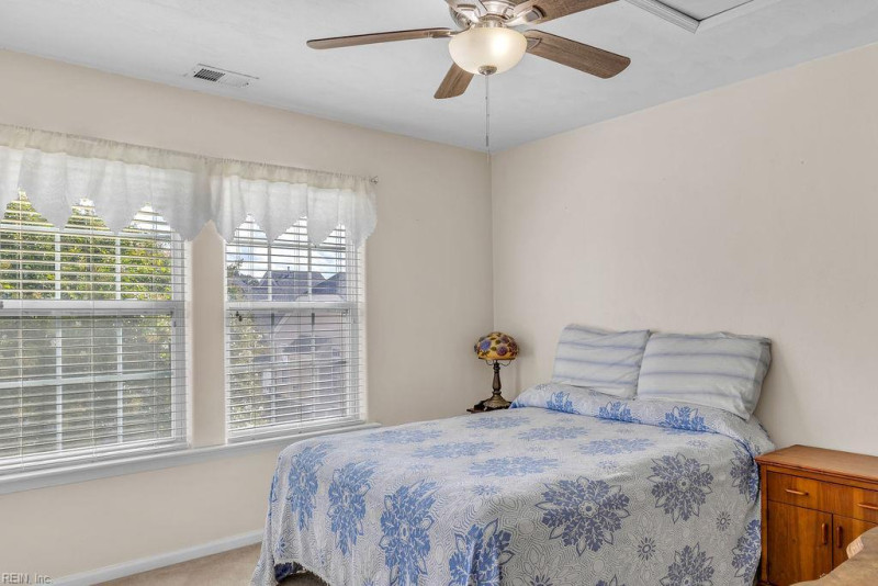 Photo 24 of 35 residential for sale in Chesapeake virginia