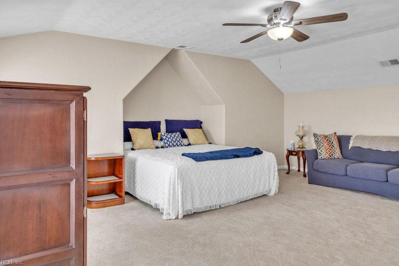 Photo 26 of 35 residential for sale in Chesapeake virginia