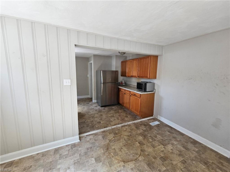 Photo 3 of 16 residential for sale in Portsmouth virginia Photo 3 of 16 residential for sale in Portsmouth virginia