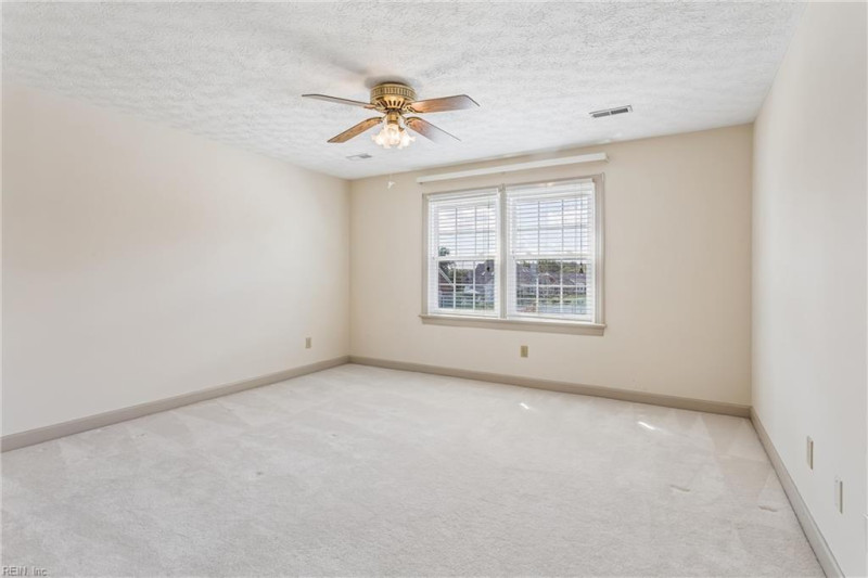 Photo 33 of 49 residential for sale in Poquoson virginia