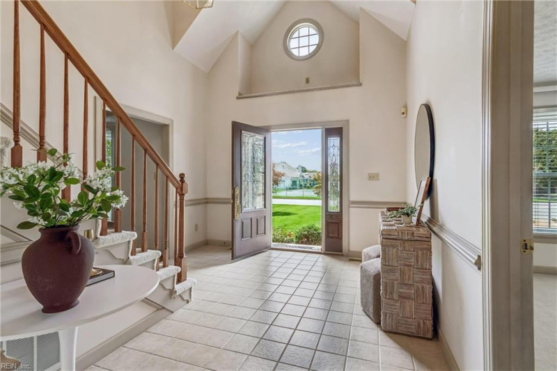 Photo 4 of 49 residential for sale in Poquoson virginia