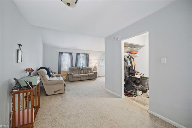 Photo 6 of 26 residential for sale in Virginia Beach virginia