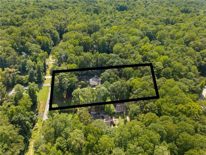Photo 44 of 49 residential for sale in Gloucester County virginia Photo 44 of 49 residential for sale in Gloucester County virginia