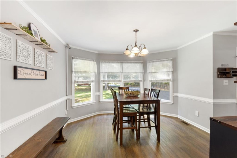 Photo 7 of 49 residential for sale in Gloucester County virginia Photo 7 of 49 residential for sale in Gloucester County virginia