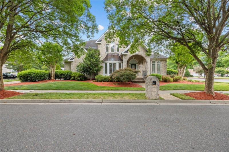 Photo 2 of 49 residential for sale in Chesapeake virginia