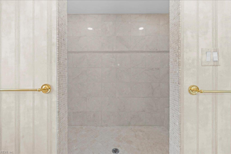 Photo 32 of 49 residential for sale in Chesapeake virginia