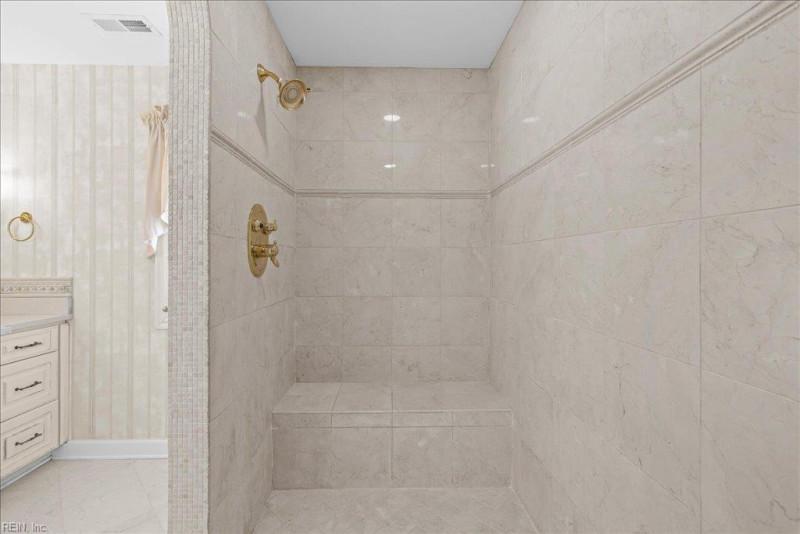 Photo 33 of 49 residential for sale in Chesapeake virginia
