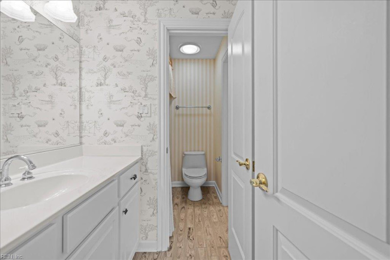 Photo 40 of 49 residential for sale in Chesapeake virginia