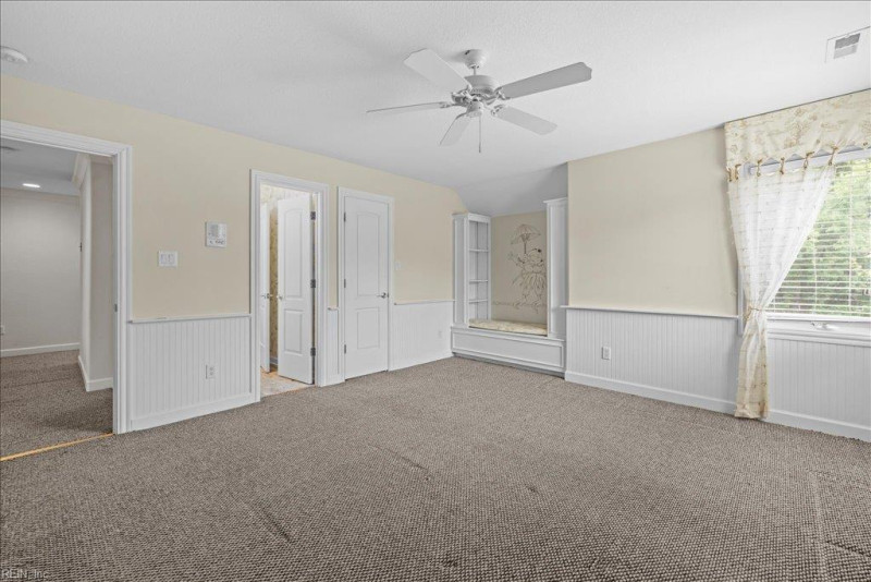Photo 42 of 49 residential for sale in Chesapeake virginia