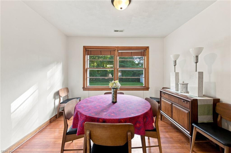 Photo 15 of 39 residential for sale in Newport News virginia