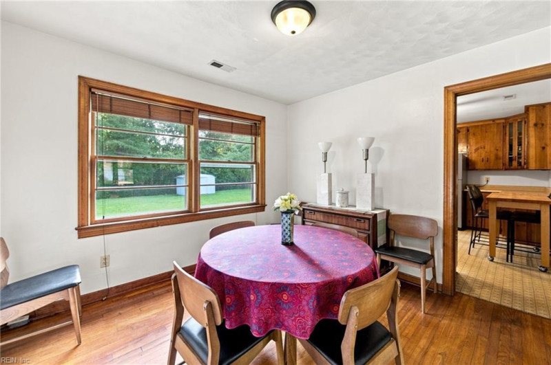 Photo 16 of 39 residential for sale in Newport News virginia