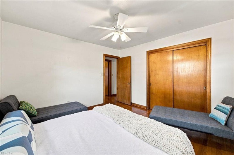Photo 22 of 39 residential for sale in Newport News virginia