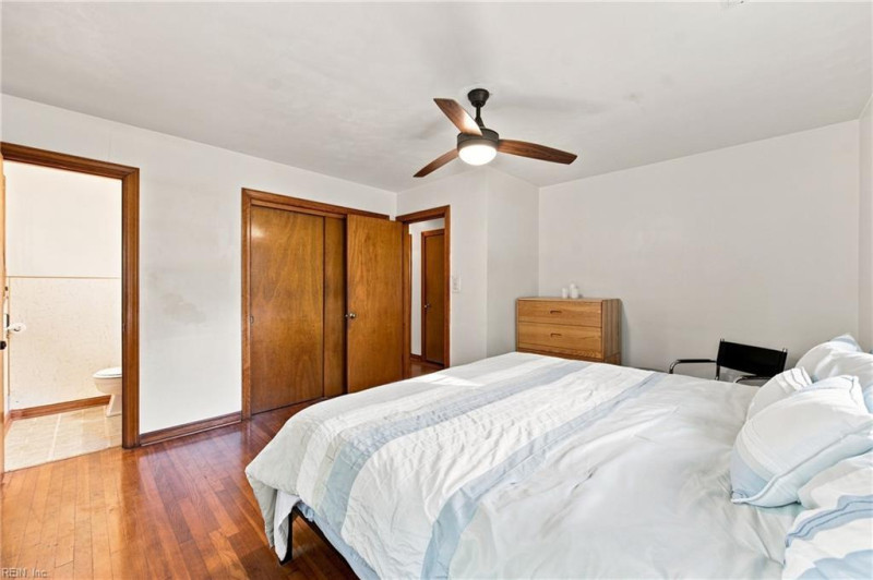 Photo 25 of 39 residential for sale in Newport News virginia