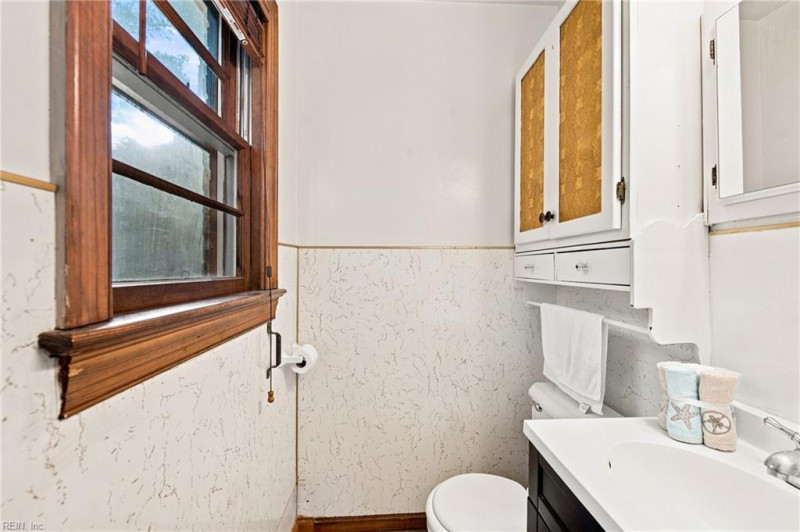 Photo 26 of 39 residential for sale in Newport News virginia